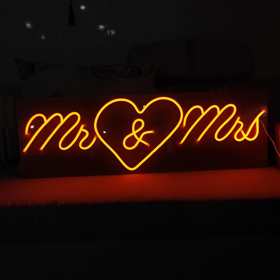 Mr and Mrs Neon Sign